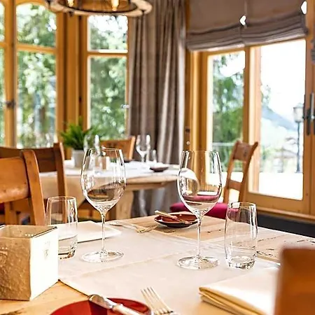 Le Grand Hotel 4*