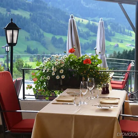 Hotel Le Grand 4*